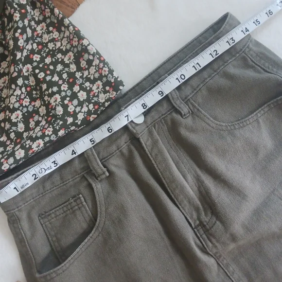 Shein Sxy • Women's Army Green High Waist Cargo Flap Pocket Denim Jean Skirt - Picture 13 of 16